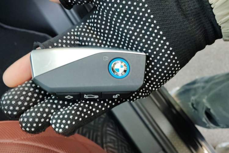 Used BMW iX 2023 xDrive40 Vehicle Key
