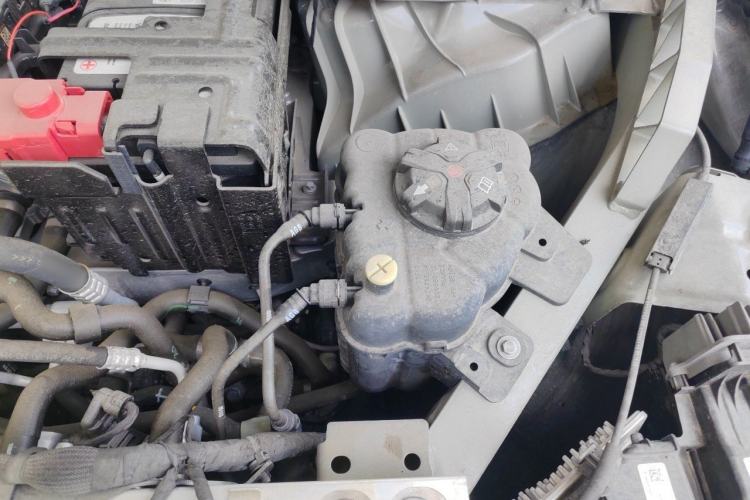 Used BMW iX 2023 Refresh M60 Engine Bay Left