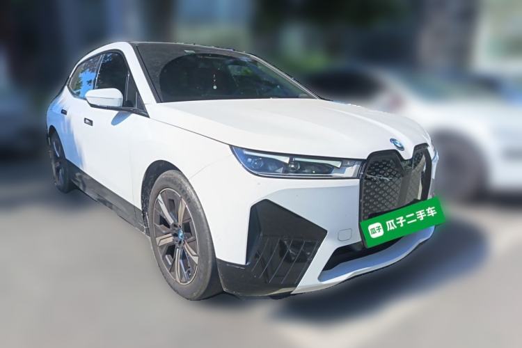 Used BMW iX 2023 Updated xDrive40 Front Right 45 Deg