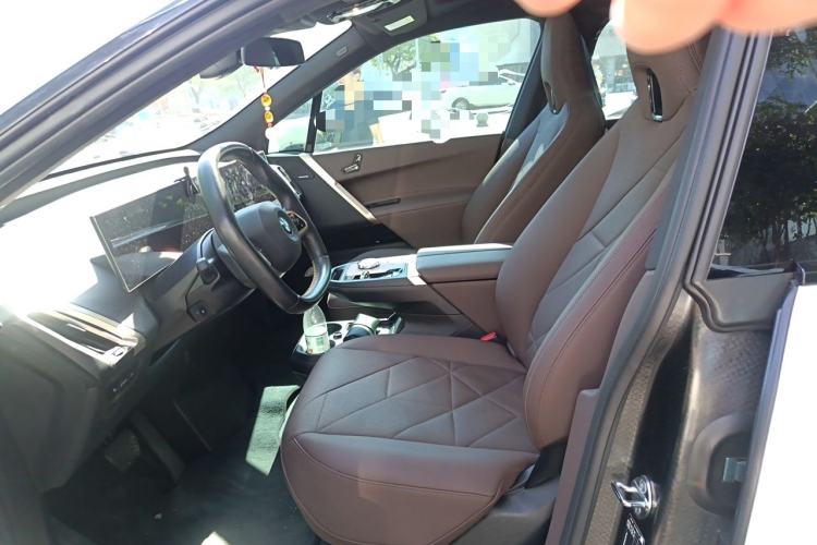 Used BMW iX 2023 Updated xDrive40 Left Front Seat