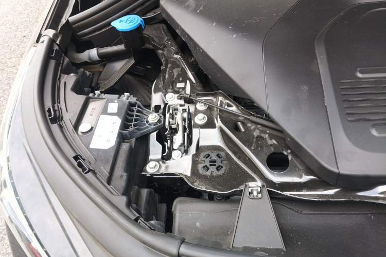 Used BMW iX1 2023 eDrive25L X Design Package Engine Bay Right