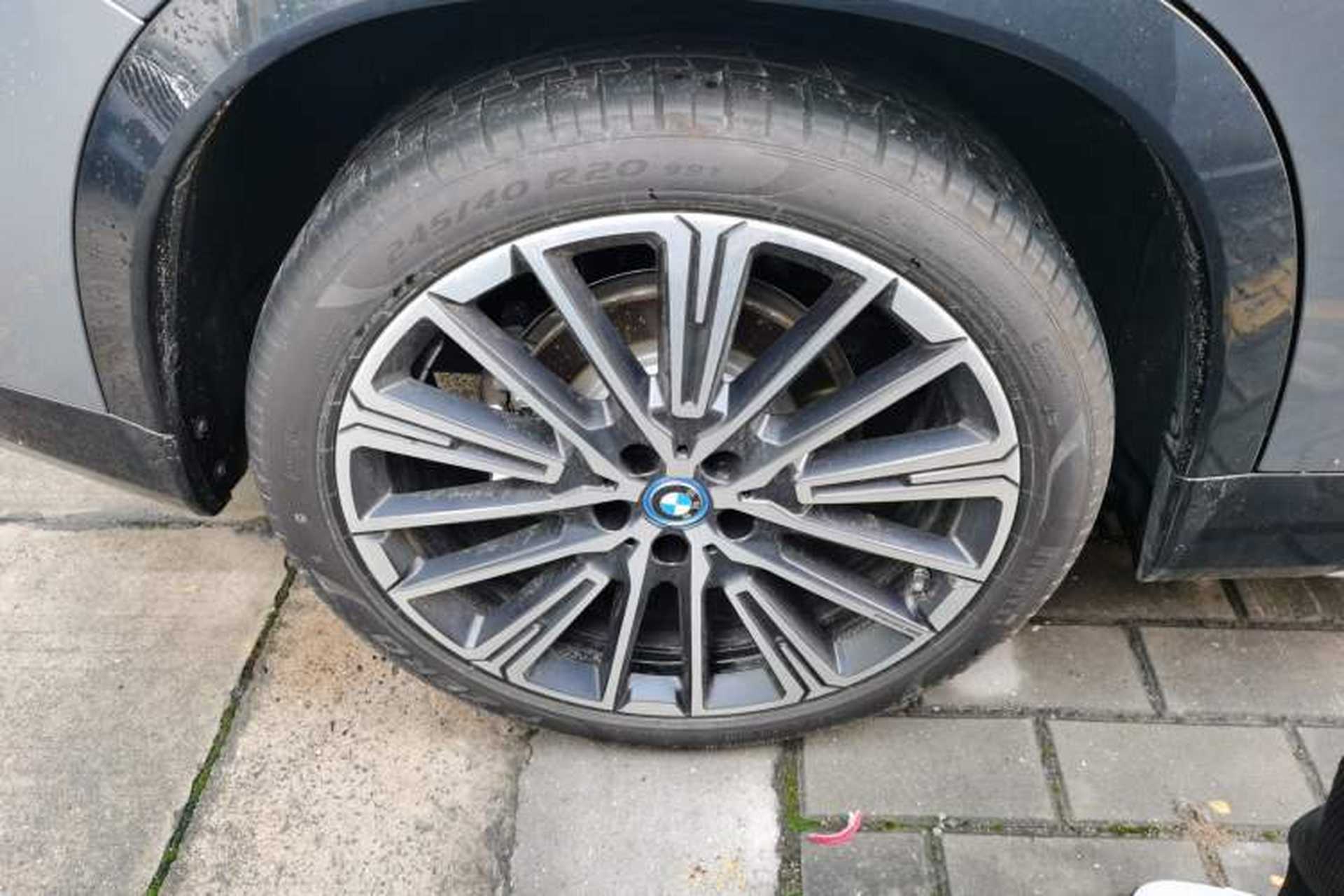 Used BMW iX1 2023 xDrive30L X Design Package Exterior 1