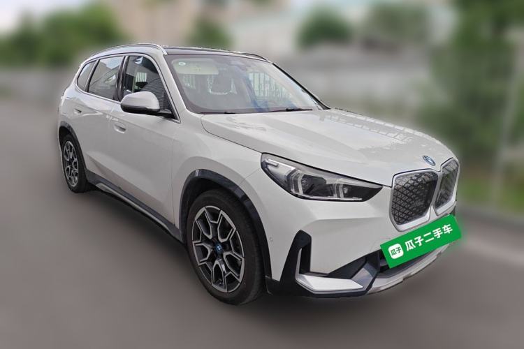 Used BMW iX1 2023 eDrive25L X Design Package Front Right 45 Deg