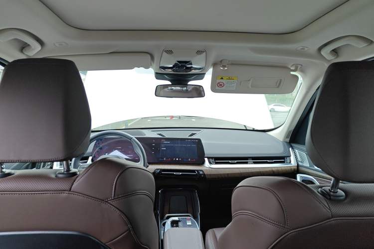 Used BMW iX1 2023 eDrive25L X Design Package Headliner