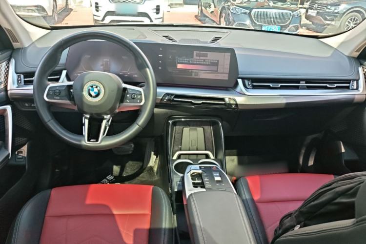 Used BMW iX1 2023 eDrive25L M Sport Package Center Console