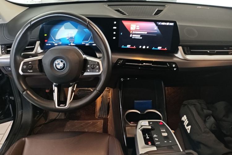 Used BMW iX1 2023 eDrive25L M Sport Package Center Console