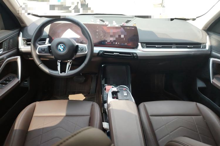 Used BMW iX1 2023 eDrive25L M Sport Package Center Console