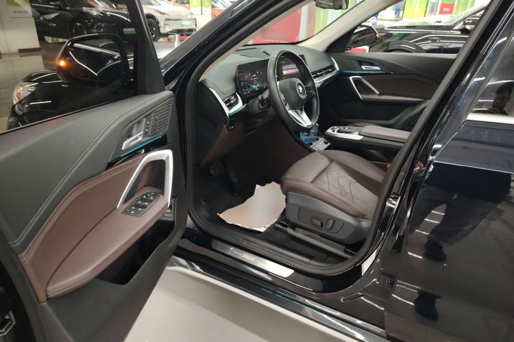 Used BMW iX1 2023 eDrive25L X Design Package Driver Seat