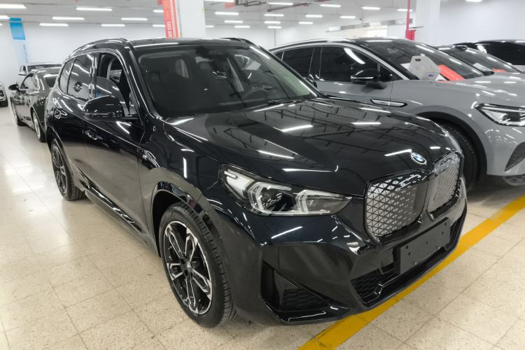 Used BMW iX1 2023 xDrive30L M Sport Package Exterior 2