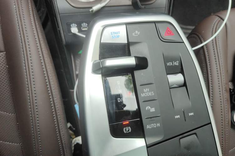 Used BMW iX1 2023 eDrive25L M Sport Package Gear Lever