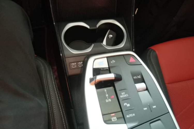 Used BMW iX1 2023 eDrive25L M Sport Package Gear Lever