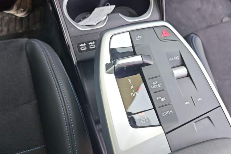 Used BMW iX1 2023 eDrive25L M Sport Package Gear Lever
