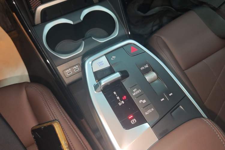 Used BMW iX1 2023 xDrive30L X Design Package Gear Lever