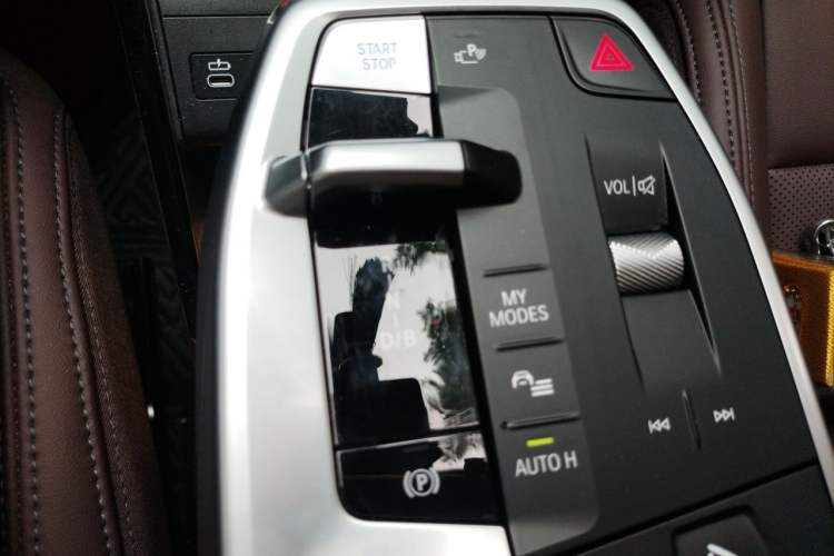 Used BMW iX1 2023 eDrive25L M Sport Package Gear Lever