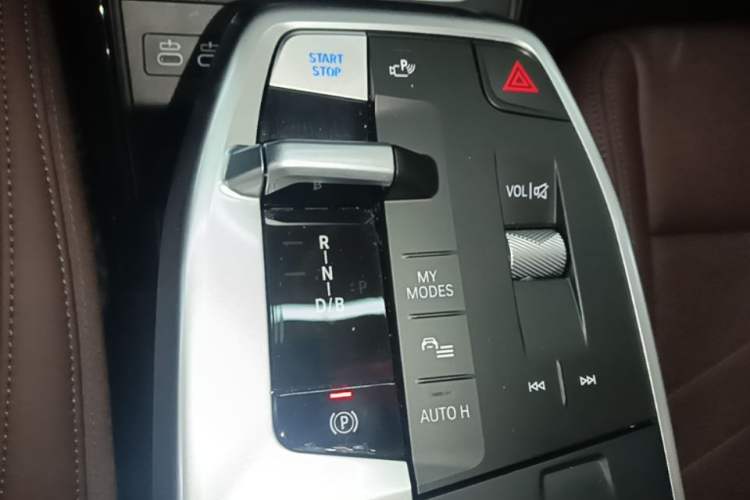 Used BMW iX1 2023 eDrive25L M Sport Package Gear Lever