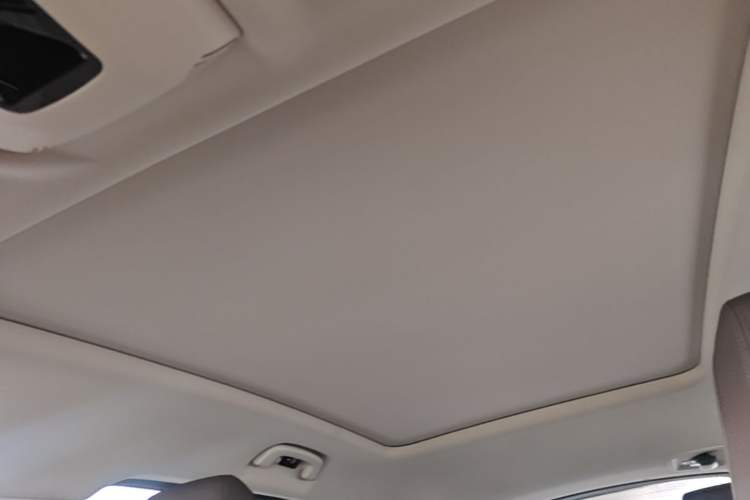 Used BMW iX1 2023 eDrive25L X Design Package Headliner