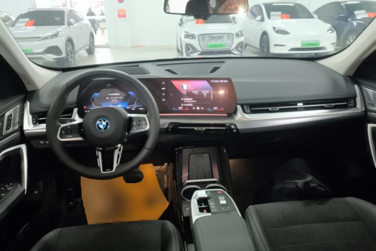 Used BMW iX1 2023 xDrive30L M Sport Package Interior 2
