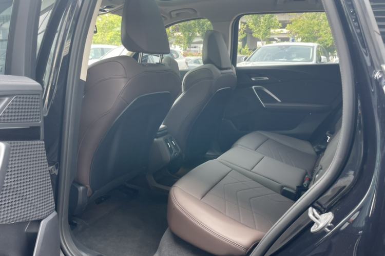 Used BMW iX1 2023 eDrive25L X Design Package Interior 4