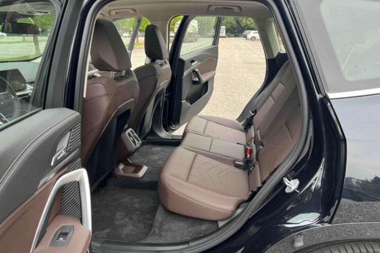 Used BMW iX1 2023 eDrive25L M Sport Package Interior 5