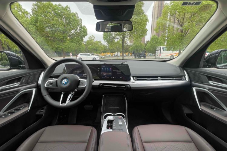 Used BMW iX1 2023 eDrive25L M Sport Package Interior 6