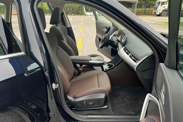 Used BMW iX1 2023 eDrive25L M Sport Package Interior 7