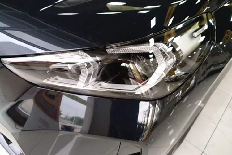 Used BMW iX1 2023 eDrive25L M Sport Package Left Front Headlight