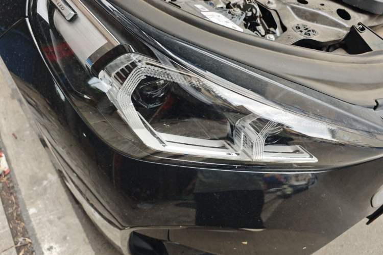 Used BMW iX1 2023 eDrive25L M Sport Package Right Front Headlight