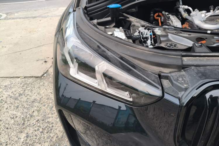 Used BMW iX1 2023 eDrive25L M Sport Package Right Front Headlight