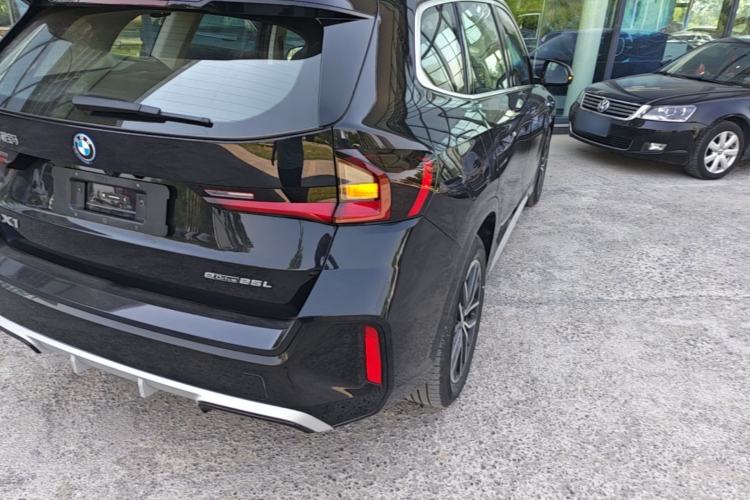 Used BMW iX1 2023 eDrive25L M Sport Package Right Rear Taillight