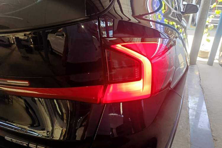 Used BMW iX1 2023 eDrive25L X Design Package Right Rear Taillight