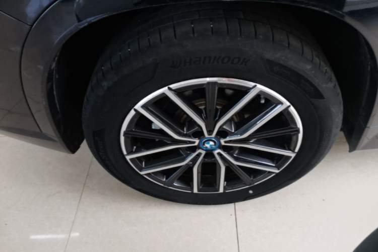 Used BMW iX1 2023 eDrive25L M Sport Package Right Rear Wheel Hub