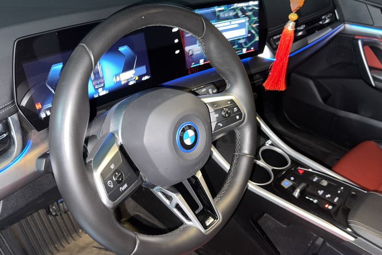 Used BMW iX1 2023 eDrive25L X Design Package Steering Wheel