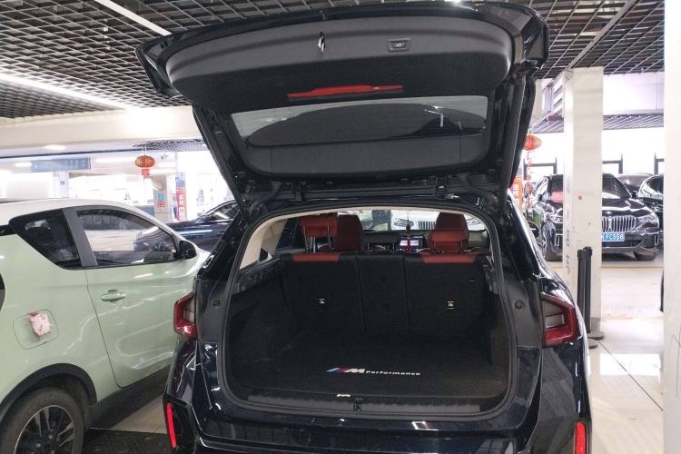 Used BMW iX1 2023 eDrive25L X Design Package Trunk