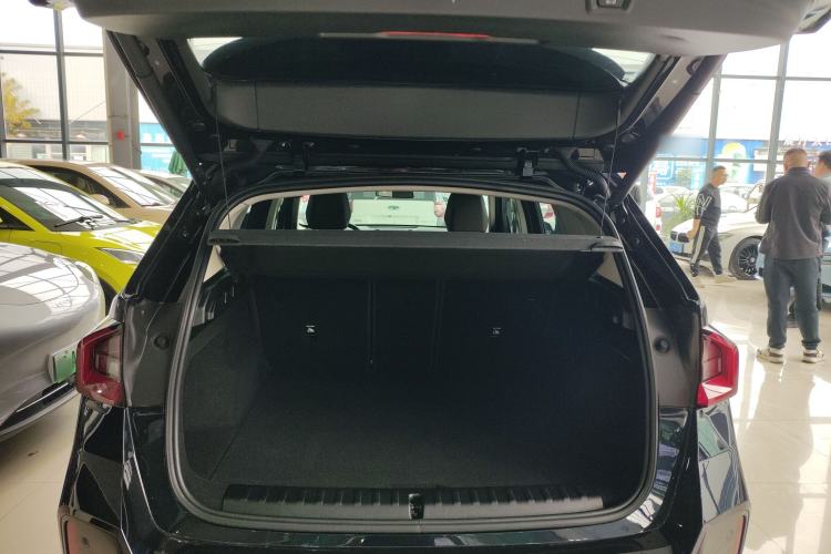 Used BMW iX1 2023 eDrive25L M Sport Package Trunk