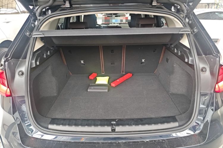 Used BMW iX1 2023 eDrive25L X Design Package Trunk