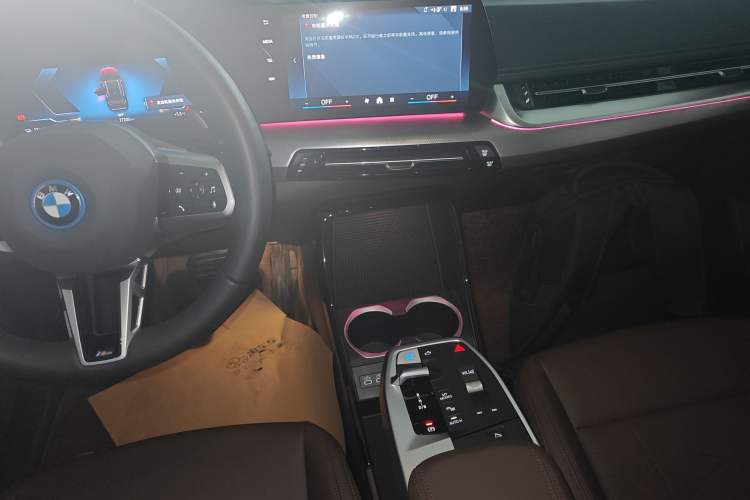 Used BMW iX1 2023 eDrive25L M Sport Package Audio And AC Panel