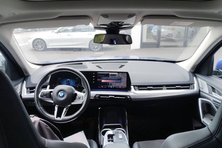 Used BMW iX1 2023 xDrive30L M Sport Package Center Console