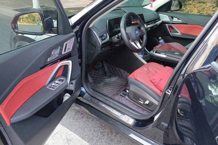 Used BMW iX1 2023 eDrive25L X Design Package Driver Seat