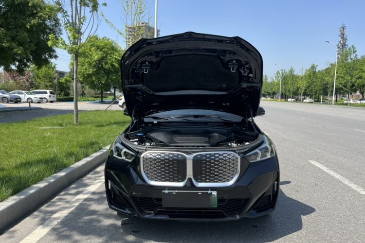 Used BMW iX1 2023 eDrive25L M Sport Package Exterior 1