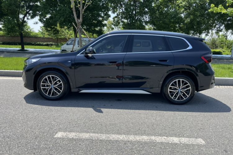 Used BMW iX1 2023 eDrive25L M Sport Package Exterior 4