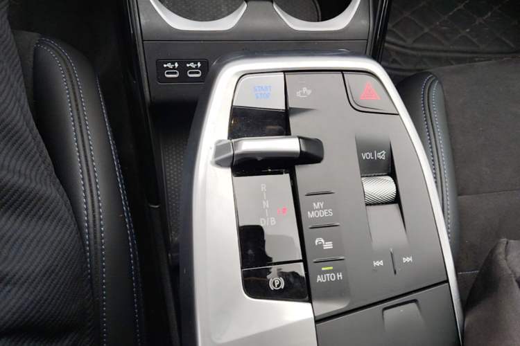 Used BMW iX1 2023 xDrive30L M Sport Package Gear Lever