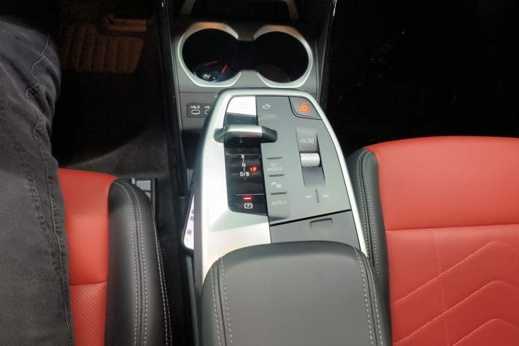 Used BMW iX1 2023 xDrive30L M Sport Package Gear Lever