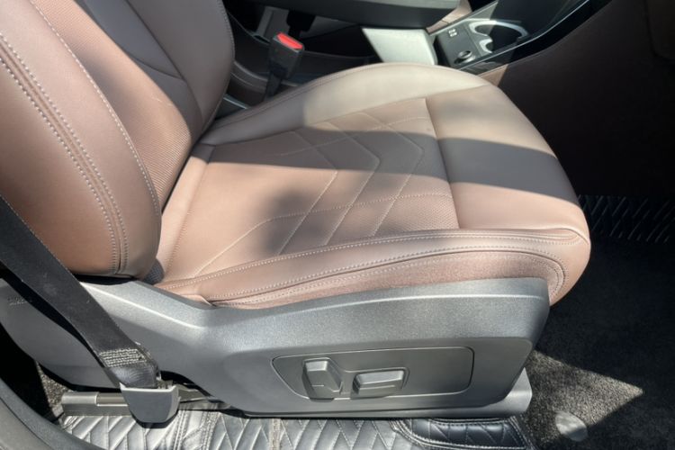Used BMW iX1 2023 eDrive25L M Sport Package Interior 10