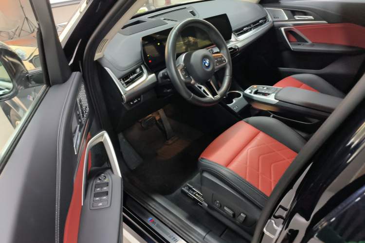 Used BMW iX1 2023 xDrive30L M Sport Package Interior 3