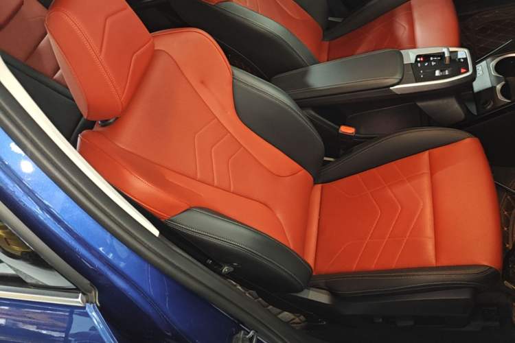 Used BMW iX1 2023 eDrive25L X Design Package Right Front Seat