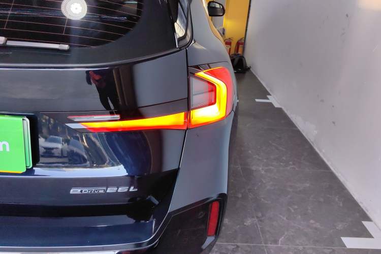 Used BMW iX1 2023 eDrive25L M Sport Package Right Rear Taillight