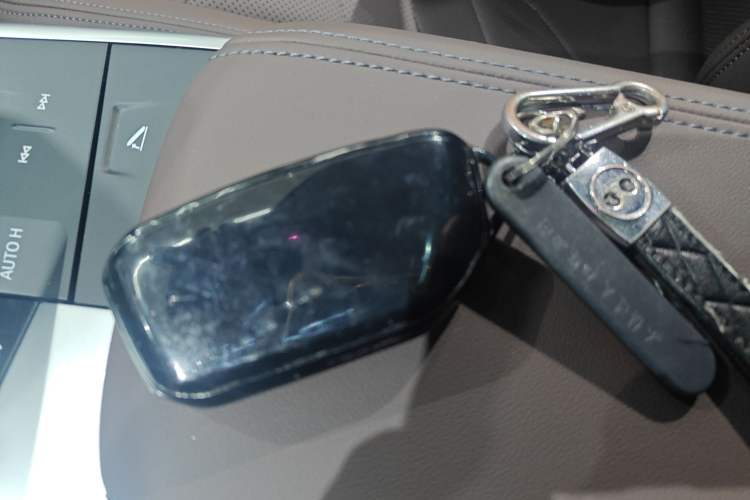 Used BMW iX1 2023 eDrive25L M Sport Package Vehicle Key