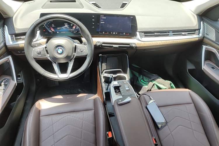 Used BMW iX1 2023 xDrive30L X Design Package Center Console