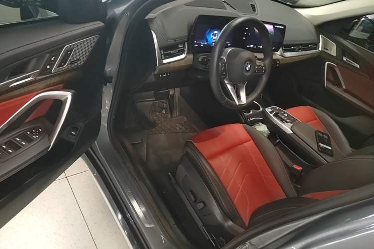 Used BMW iX1 2023 xDrive30L X Design Package Driver Seat