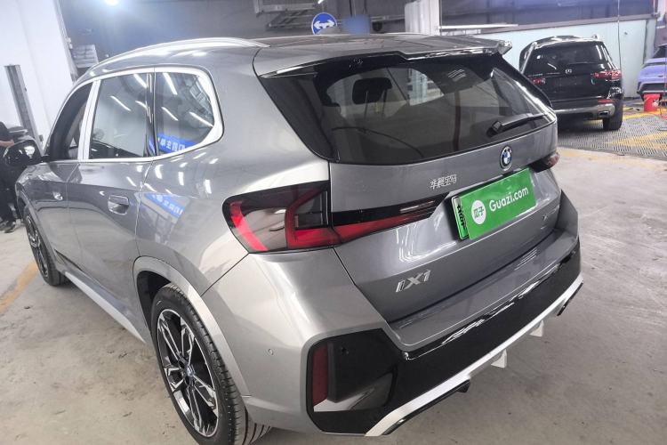 Used BMW iX1 2023 xDrive30L M Sport Package Exterior 5